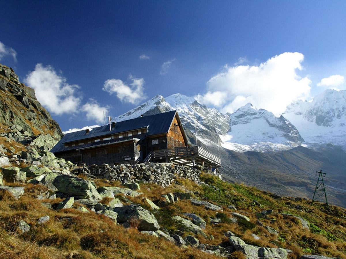 Quiet Holiday Flat Near The Mayrhofen Ski Area Schwendau Exterior foto