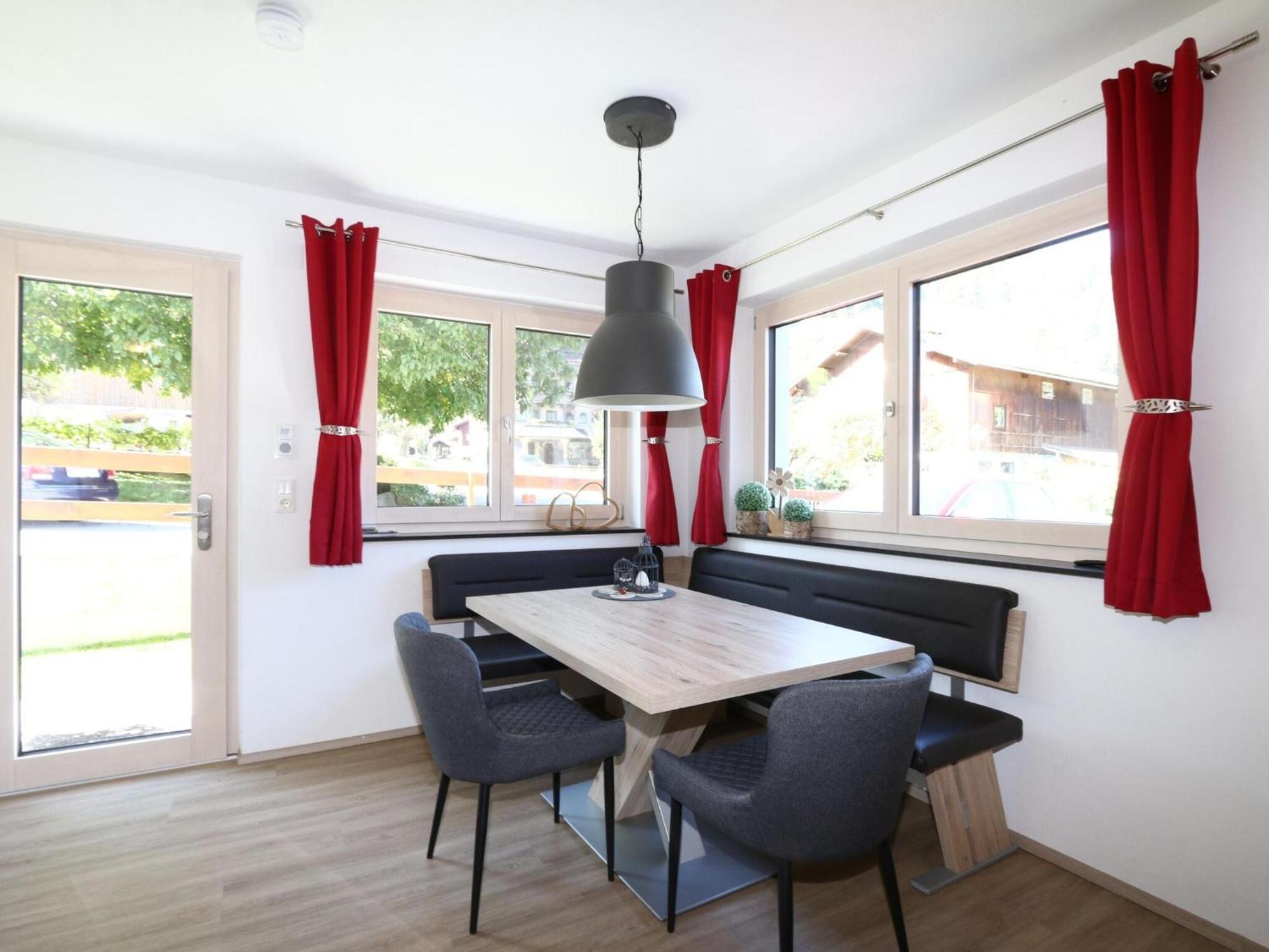 Quiet Holiday Flat Near The Mayrhofen Ski Area Schwendau Exterior foto
